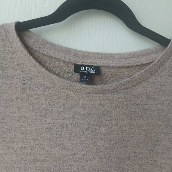 a.n.a Women's Beige Dress Size Small - Picture 2 of 2